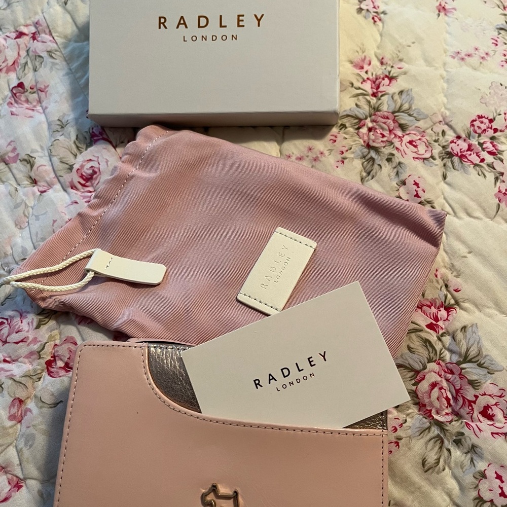 Radley London 2 tone Blush w/ Metallic deep rose Leather Wallet. Dust bag & box